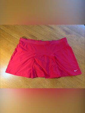 Nike Pink Women's Athletic Skort with Pleated Front 19” across waist